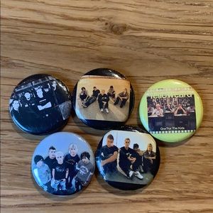3/$15 Yellowcard button pins